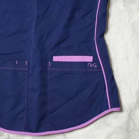 NrG by Barco Navy/Purple Scrub Top - Picture 3 of 4